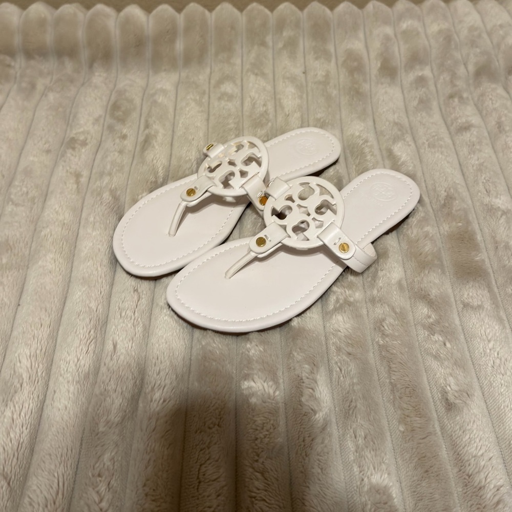 Tory Burch Miller Sandal White / Gold Women’s Size 8.5 and 9